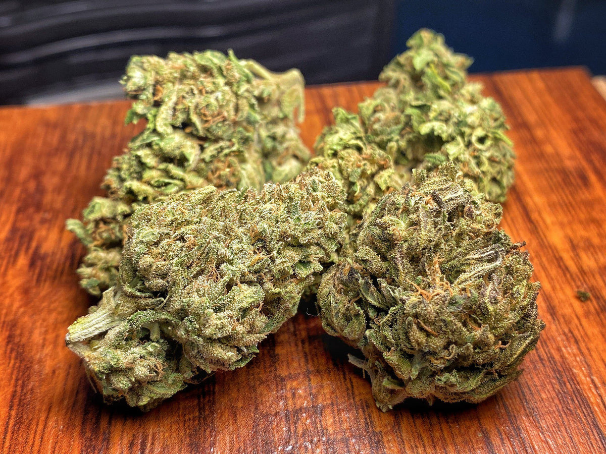 Gorilla Glue Hemp strains - BackWoodz CBD