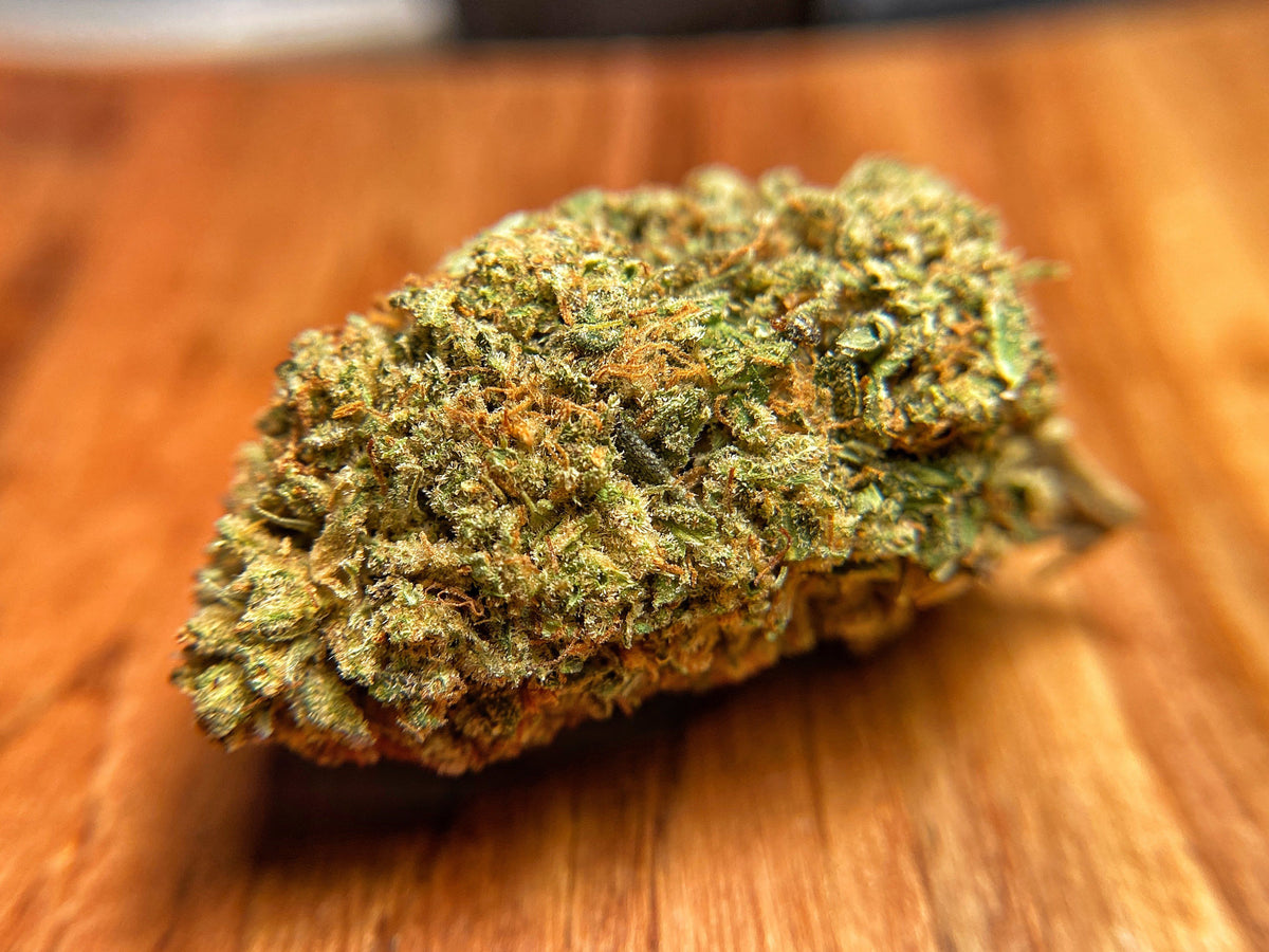 Zoe Kush D8 Flower - BackWoodz CBD